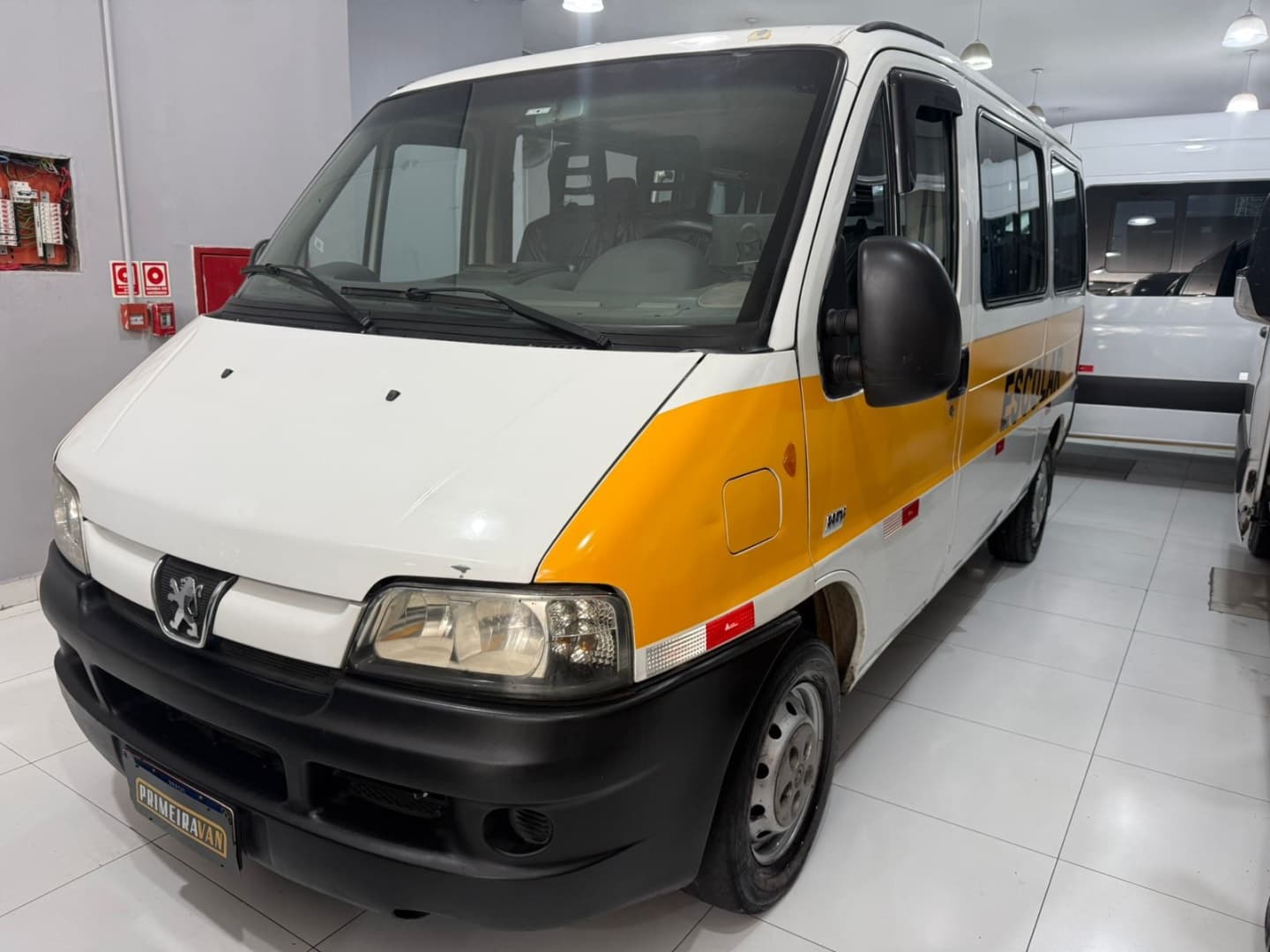 PEUGEOT BOXER